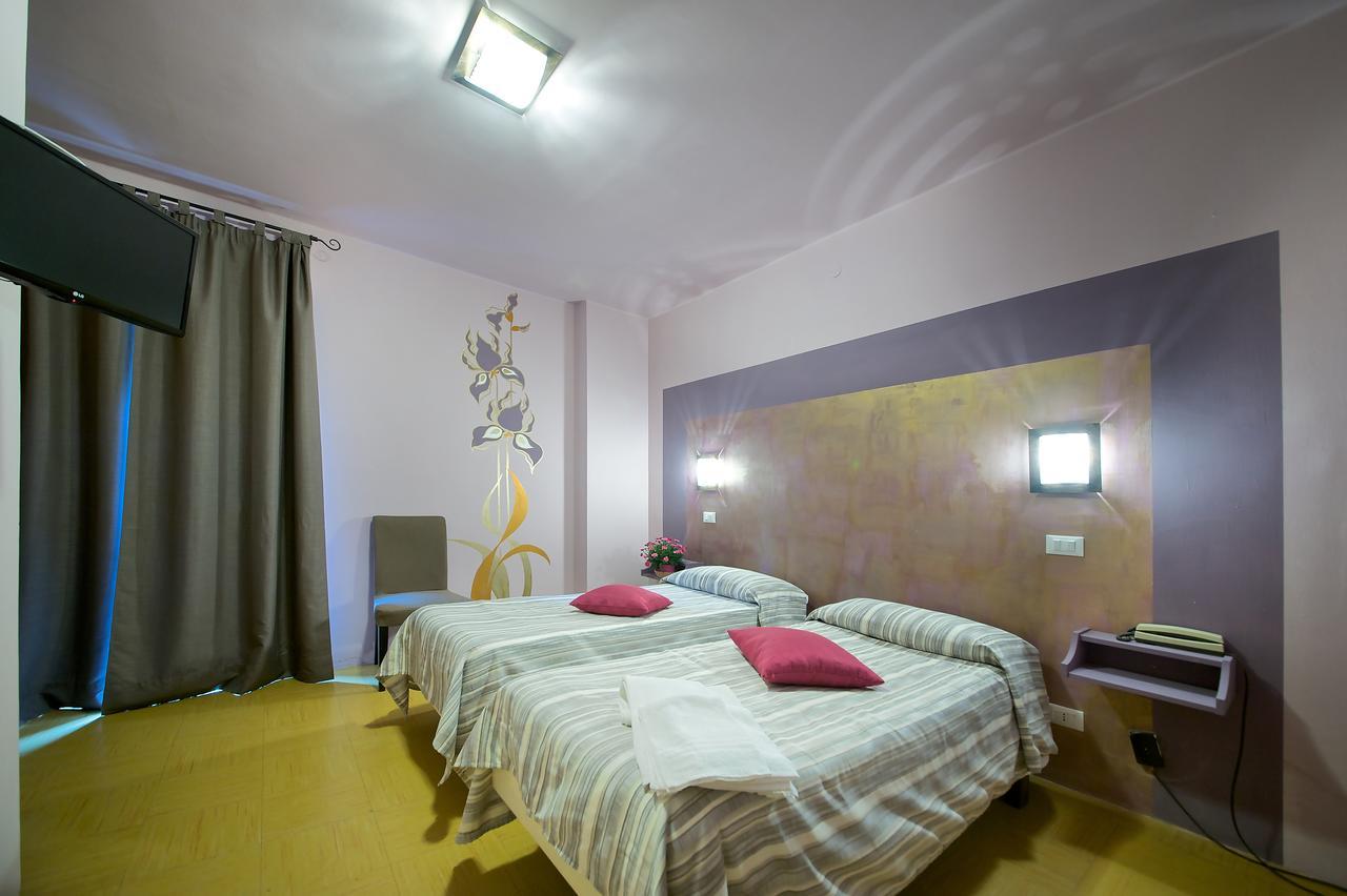 Dell' Olmo 3*